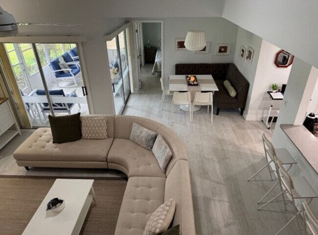 Building Photo - 3355 Timberwood Cir