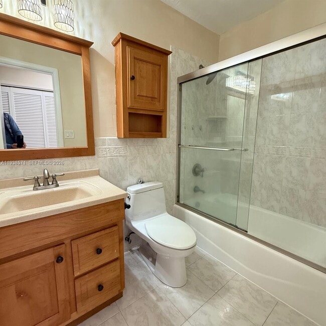 Building Photo - 12144 SW 110th St Cir W