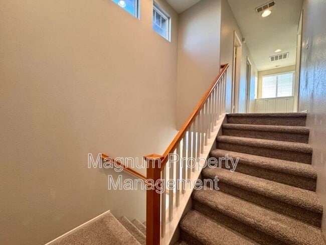 Building Photo - 36953 Ascella Ln