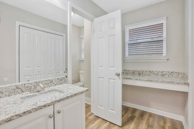 Building Photo - 4418 Newcastle Cir