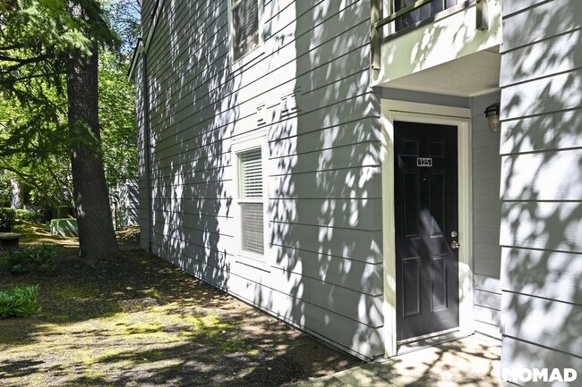 Building Photo - 12636 100th Ln NE