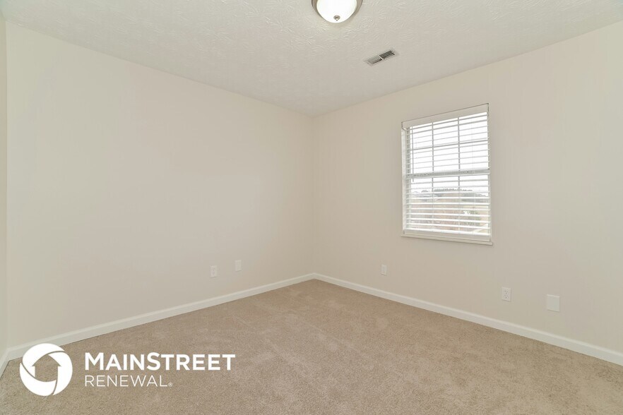 Building Photo - 1120 Cattlemans Dr