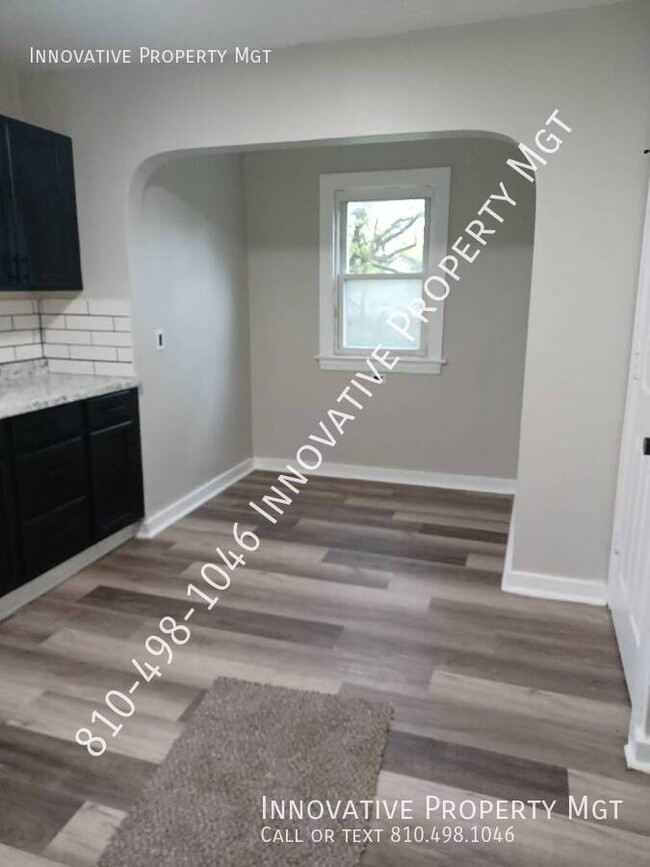 Building Photo - 2613 Wisner St
