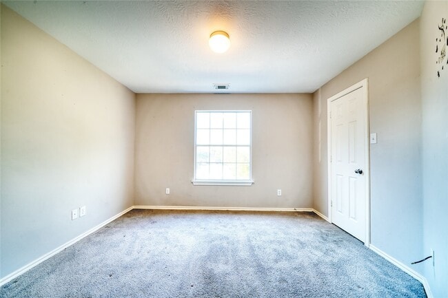 Building Photo - 2907 Hackamore Hollow Ln