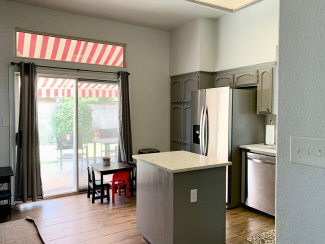 Building Photo - Beautifully Updated Home in Tevis Ranch - ...