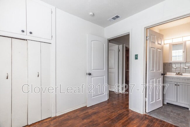 Building Photo - 231 Craigmont Ln
