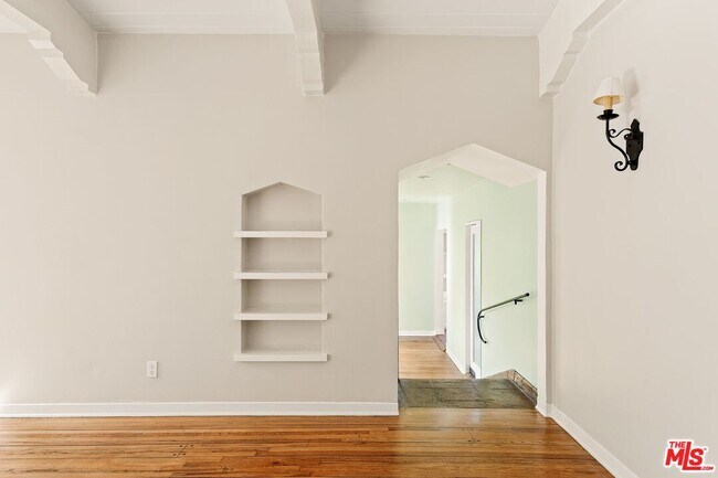 Building Photo - 3717 Arbolada Rd