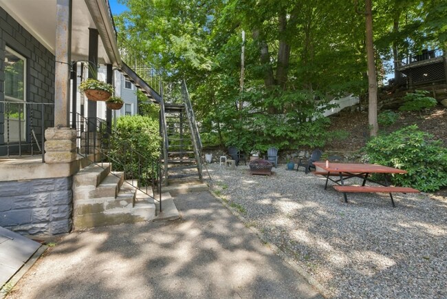 Primary Photo - 20 Washington St