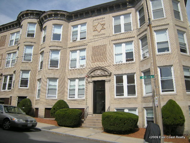 Building Photo - 7 Mt Hood Rd