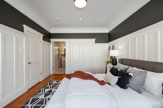 Building Photo - Bernal Heights: Remodeled Unfurnished Top Floor Condo w/ Garage Parking & Shared Yard