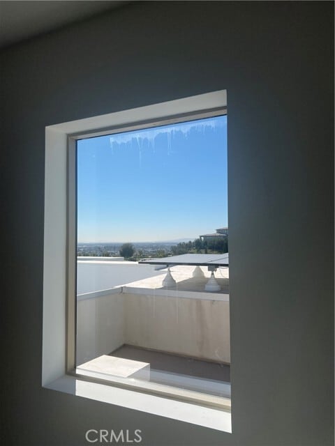 Building Photo - 1155 Walnut Ter