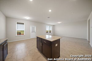 Building Photo - 7327 Tradinghouse Ln