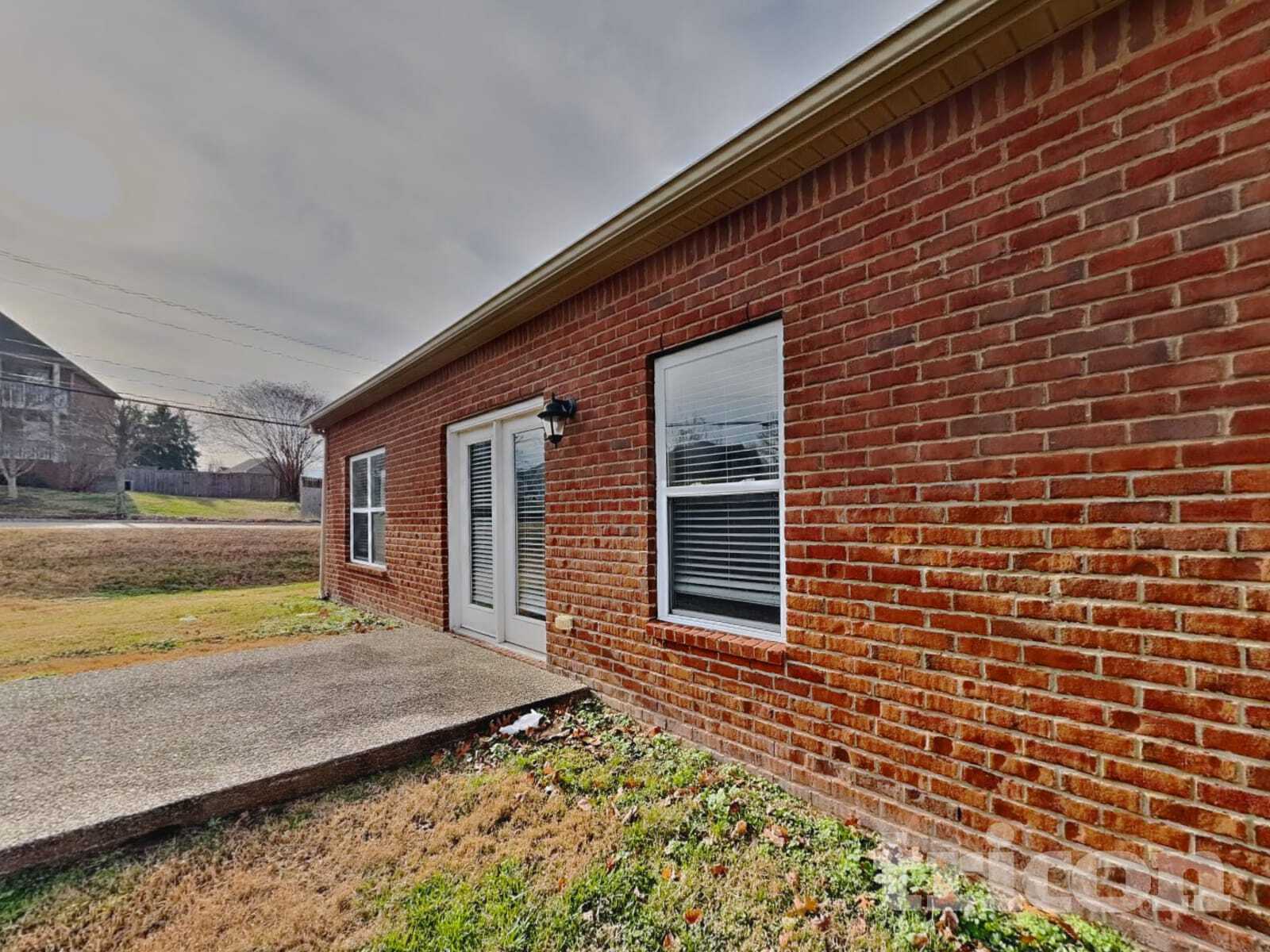 Building Photo - 1030 Ryan Ct