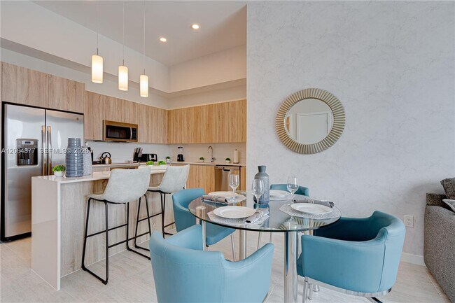 Building Photo - 3900 Biscayne Blvd