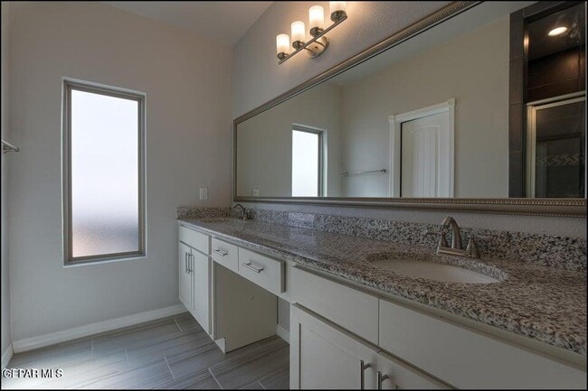 Building Photo - 14512 Charles Foster Ave