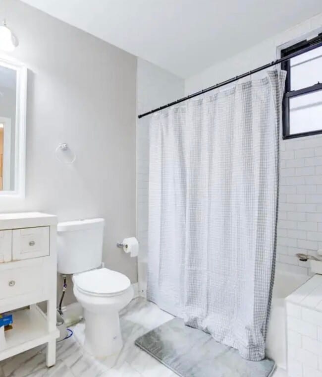 Building Photo - 306 Old Bergen Rd