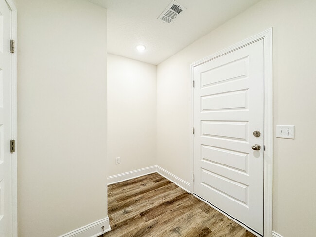 Building Photo - 105B Atlantic Ave