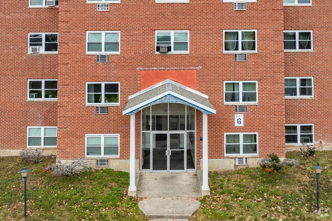 Building Photo - Willowwood Apartments