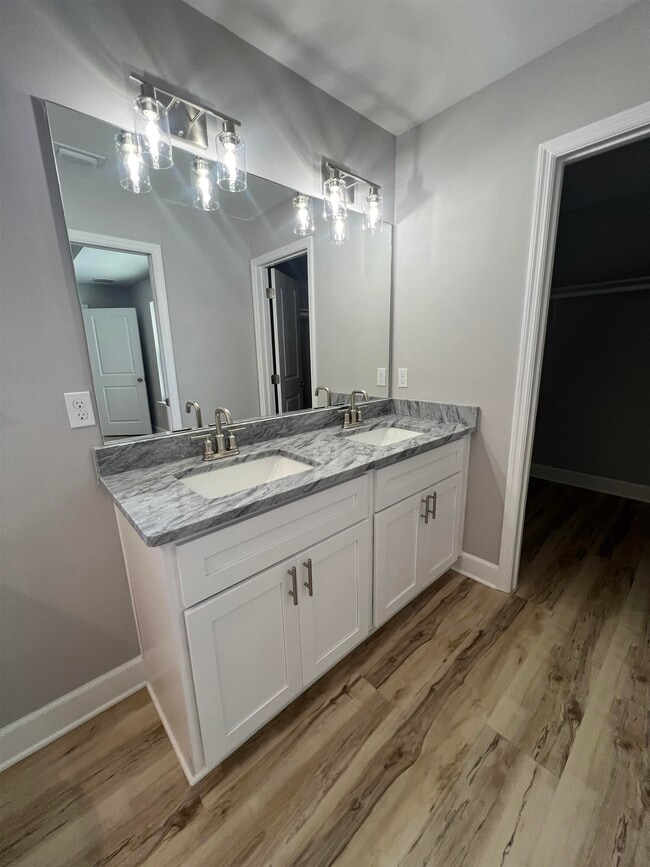 Building Photo - 74 Black Foot Rd