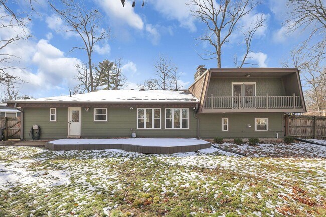 Building Photo - 2844 Wildwood Rd