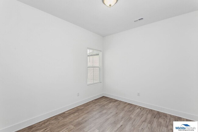 Building Photo - 1753 - 1755 S. Hickory Creek Ct.