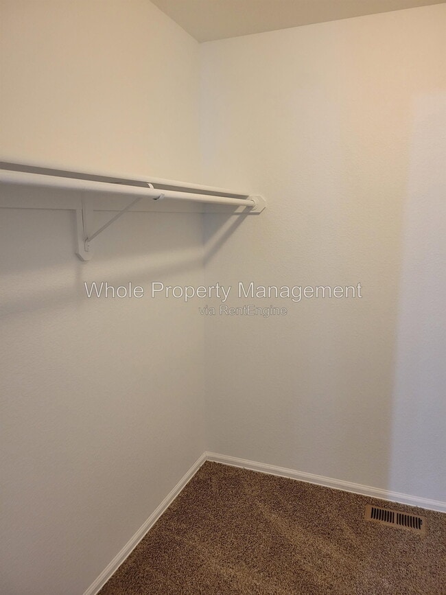 Building Photo - 17685 E Temple Dr