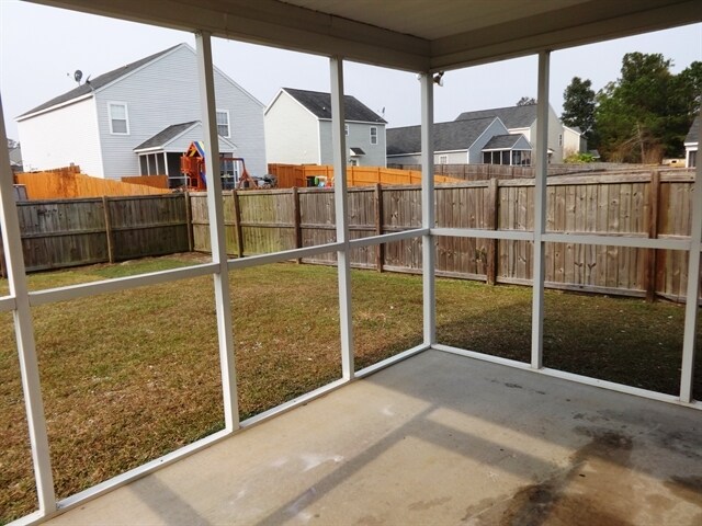 Building Photo - 1073 Briar Rose Ln