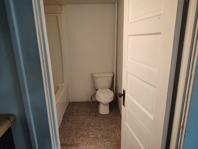 Building Photo - 514 Galt Ave