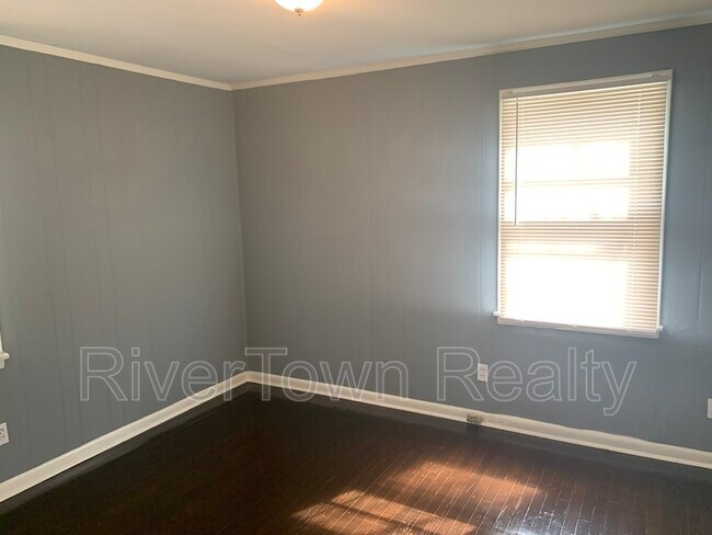 Building Photo - 2718 Windsor Pkwy