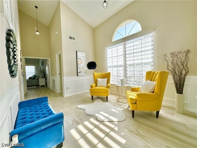 Building Photo - 3639 Kent Dr