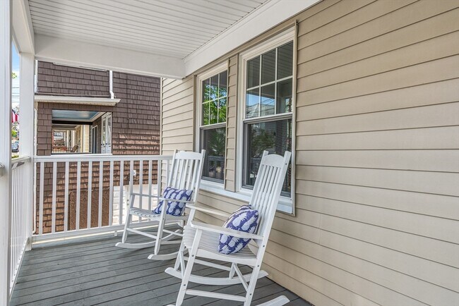 Building Photo - 44-46 Woods Ave