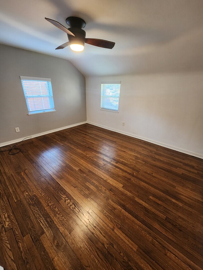 Building Photo - 78 Wenzell Pl