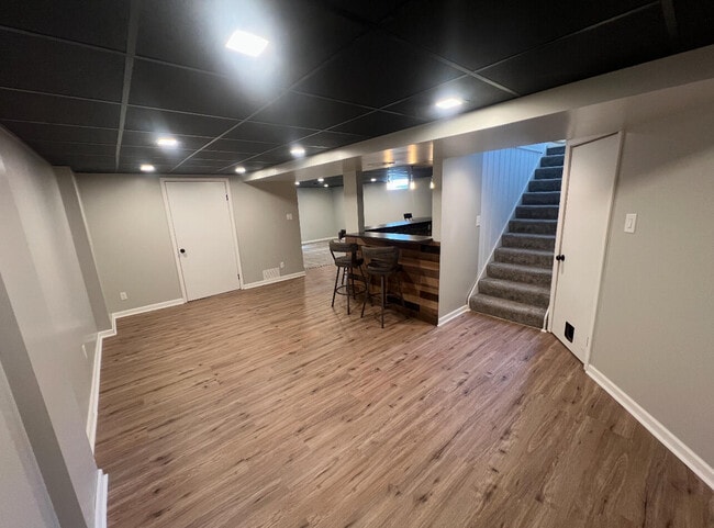 Building Photo - 4455 S Griffin Ave