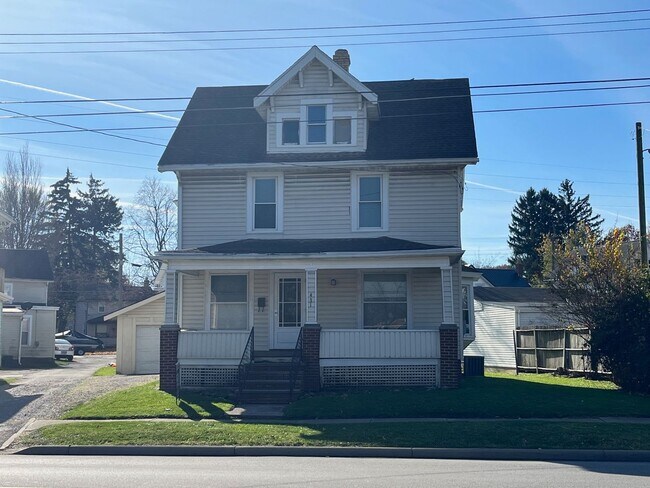 Primary Photo - *FIRST MONTH'S RENT FREE*