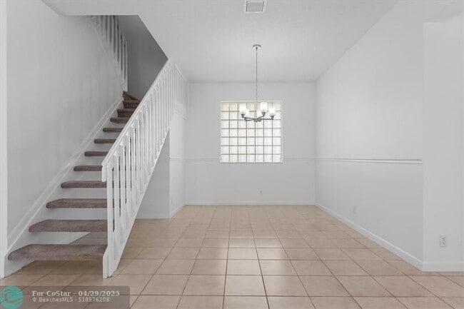 Building Photo - 4565 Purdue Dr