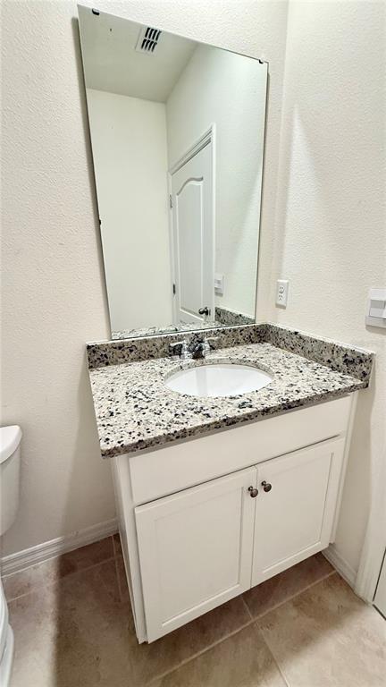 Building Photo - 1003 Cascade Dr