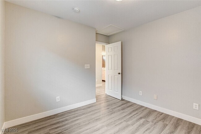 Building Photo - 9060 Candyland Ave