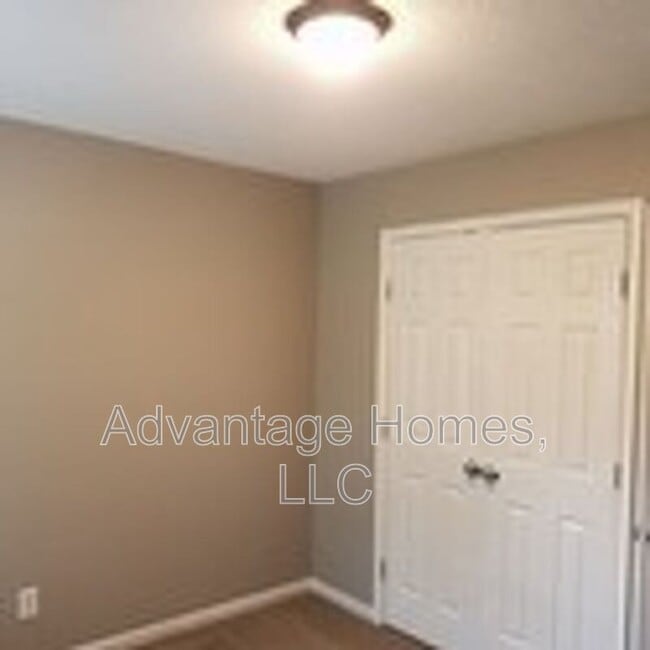 Building Photo - 304 W 132 St