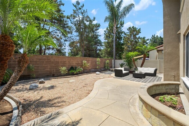 Building Photo - 23 Highfield Glen