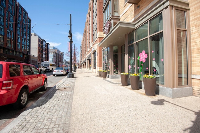 Building Photo - 360 H St NE