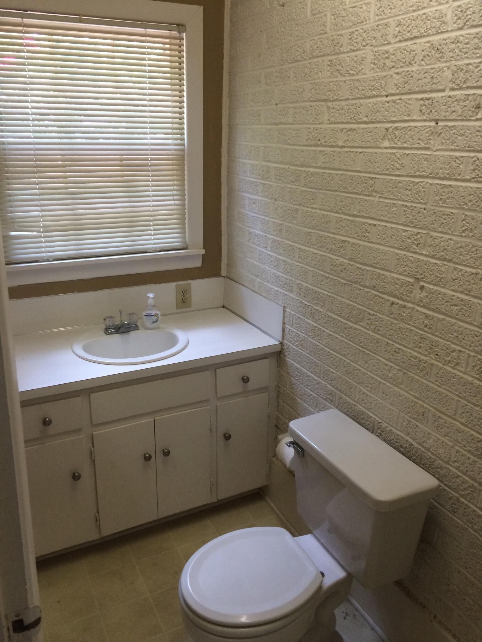 Half Bath - 2069 Gorgas St