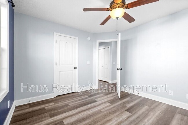 Building Photo - 961 Bonellis Ln