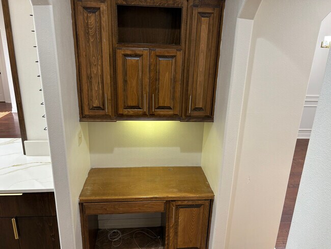 Building Photo - 3585 Canyon Ln