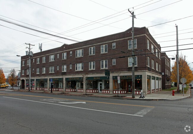 Primary Photo - Ellis Court