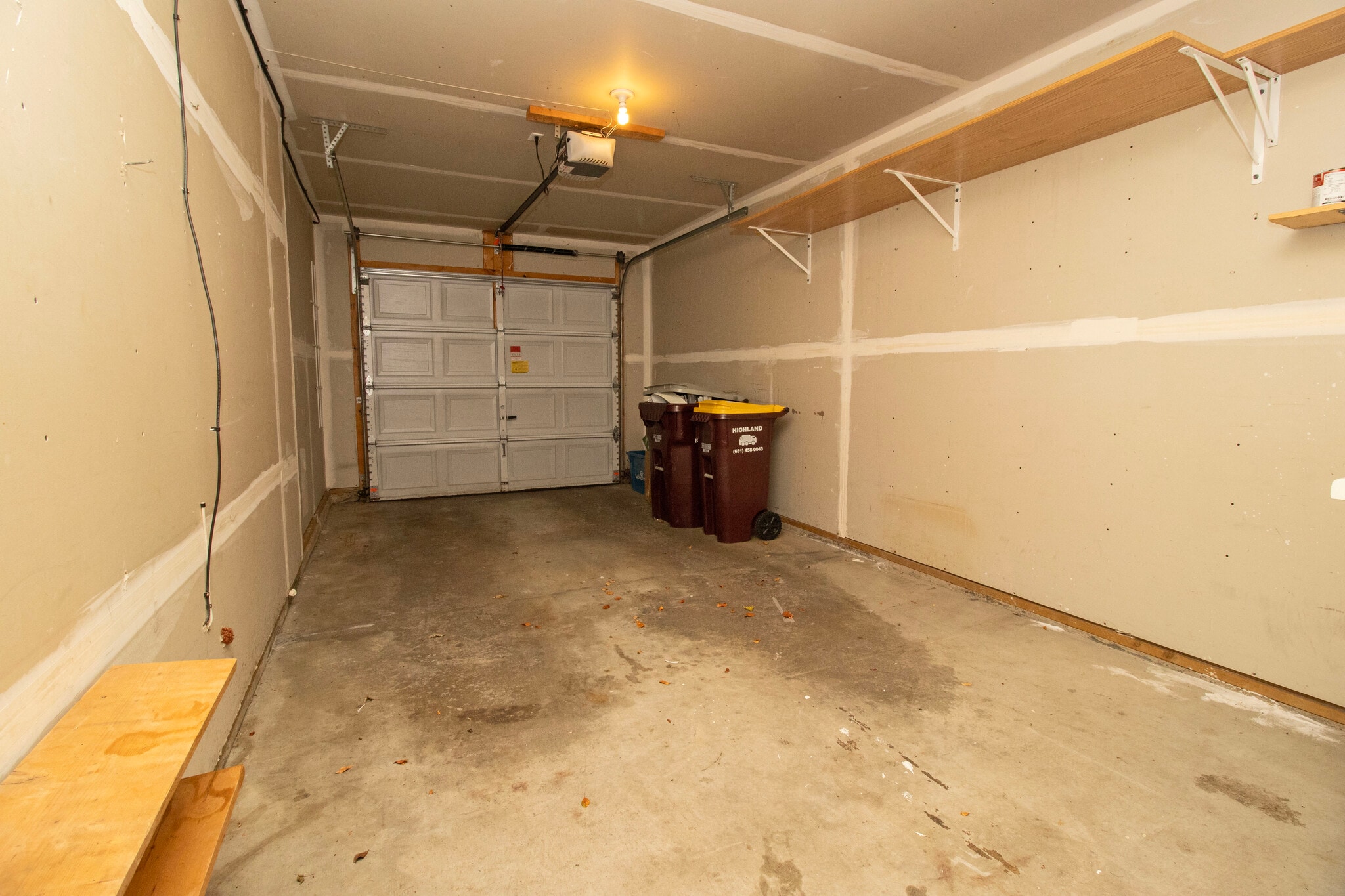 Building Photo - 8647 Quarry Ridge Ln