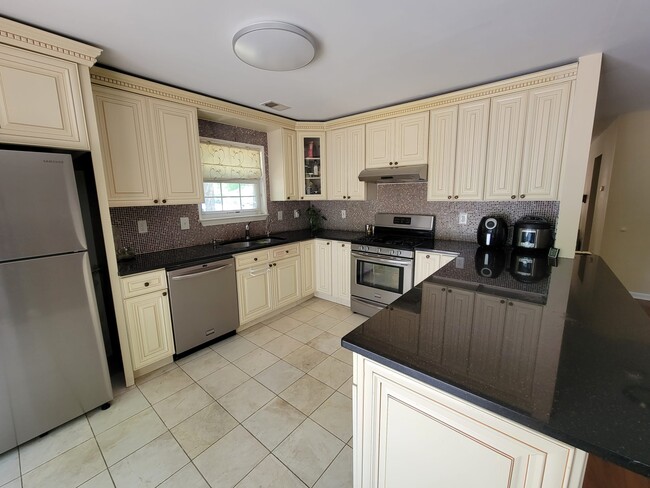 Building Photo - 1 Painted Wagon Rd