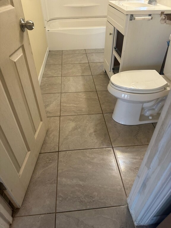 Building Photo - 121 Winfield St