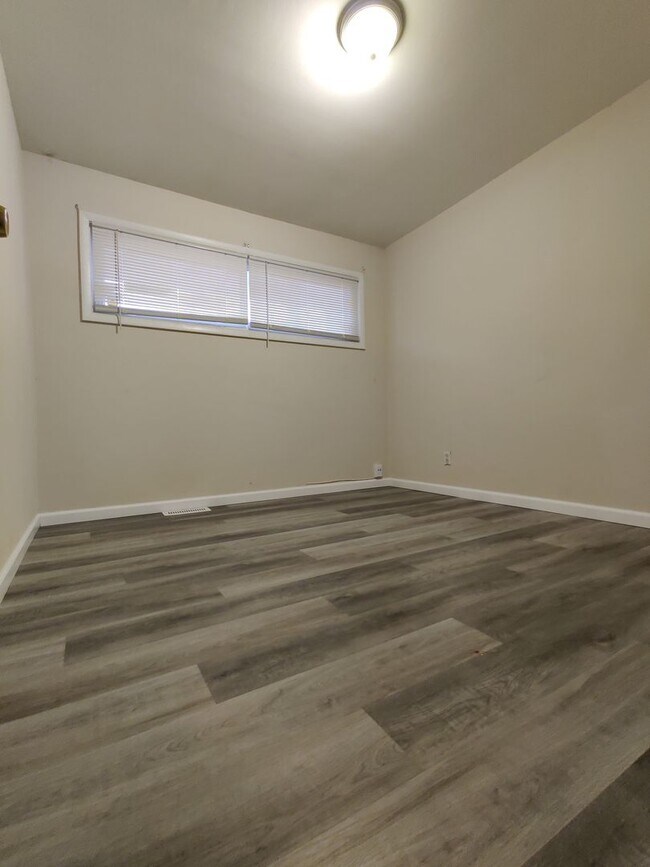 Building Photo - Coming Soon – 3-Bedroom Home for Rent