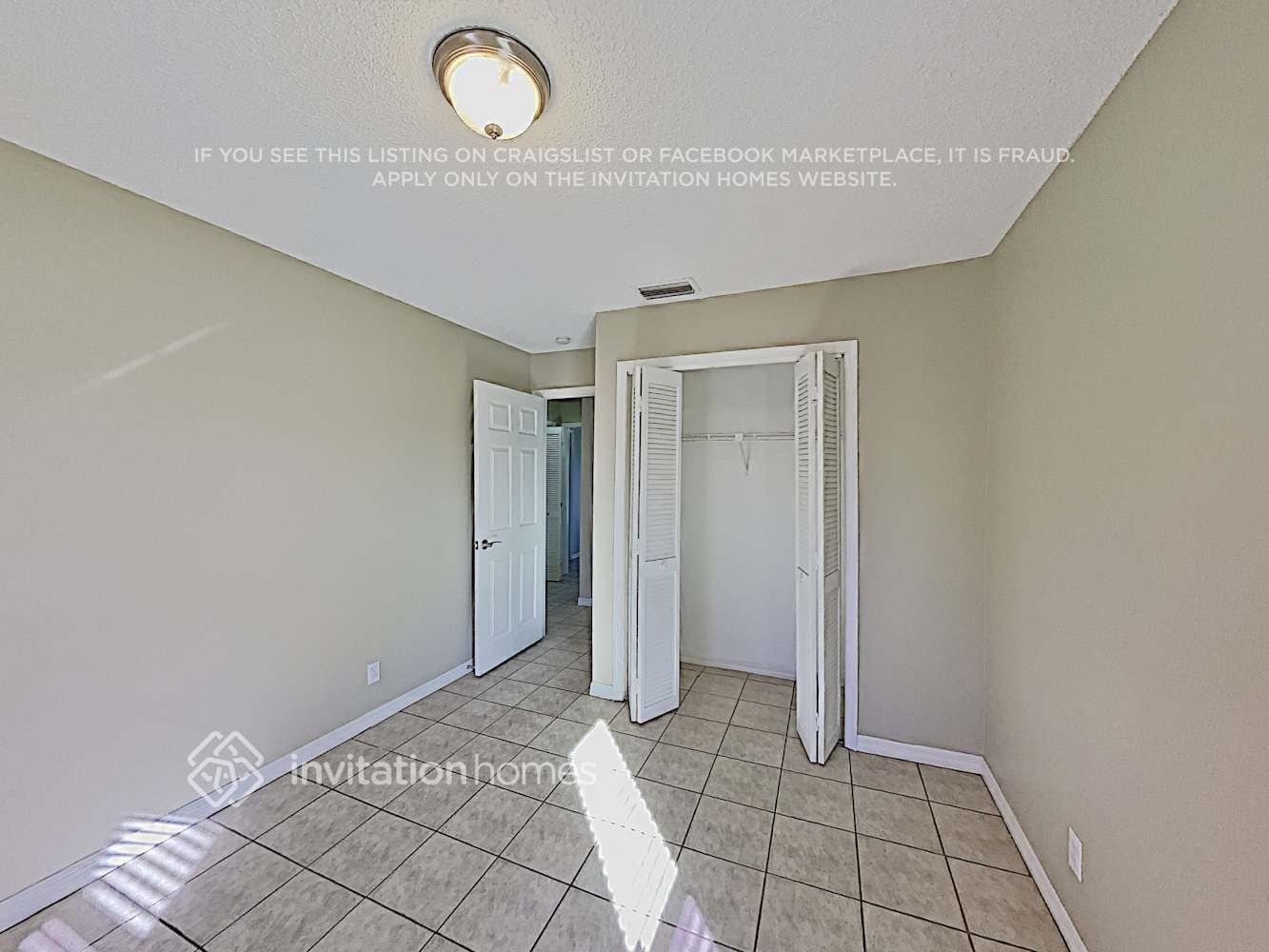 Building Photo - 17745 Woodview Terrace