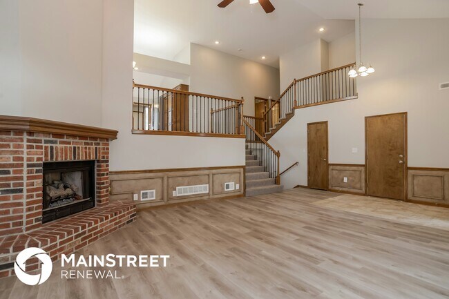 Building Photo - 5203 Woodsonia Dr